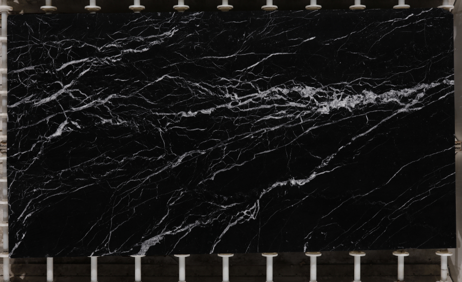 lastre marmo NERO MARQUINA confronto