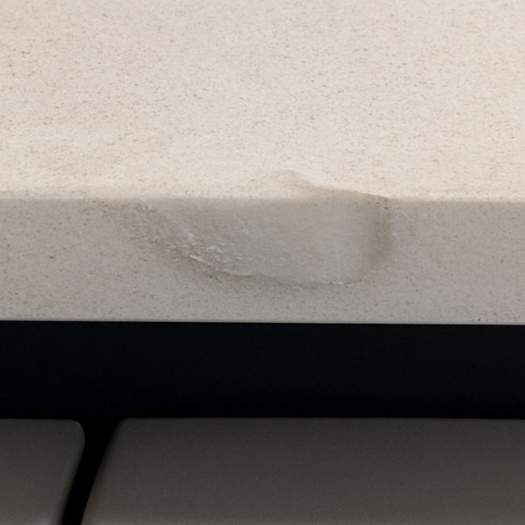 riparazione danno su pietra artificiale